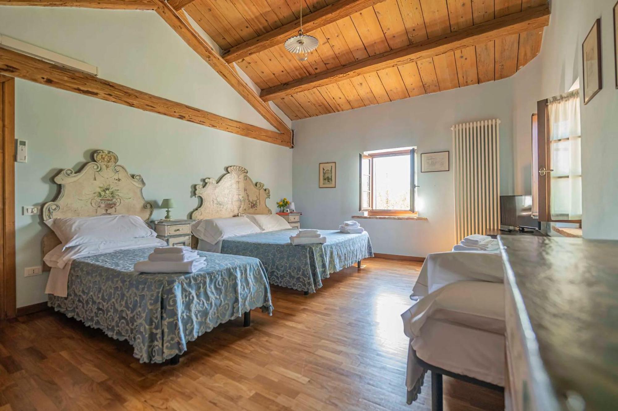 Agri Divin Amore San Costanzo Exterior foto