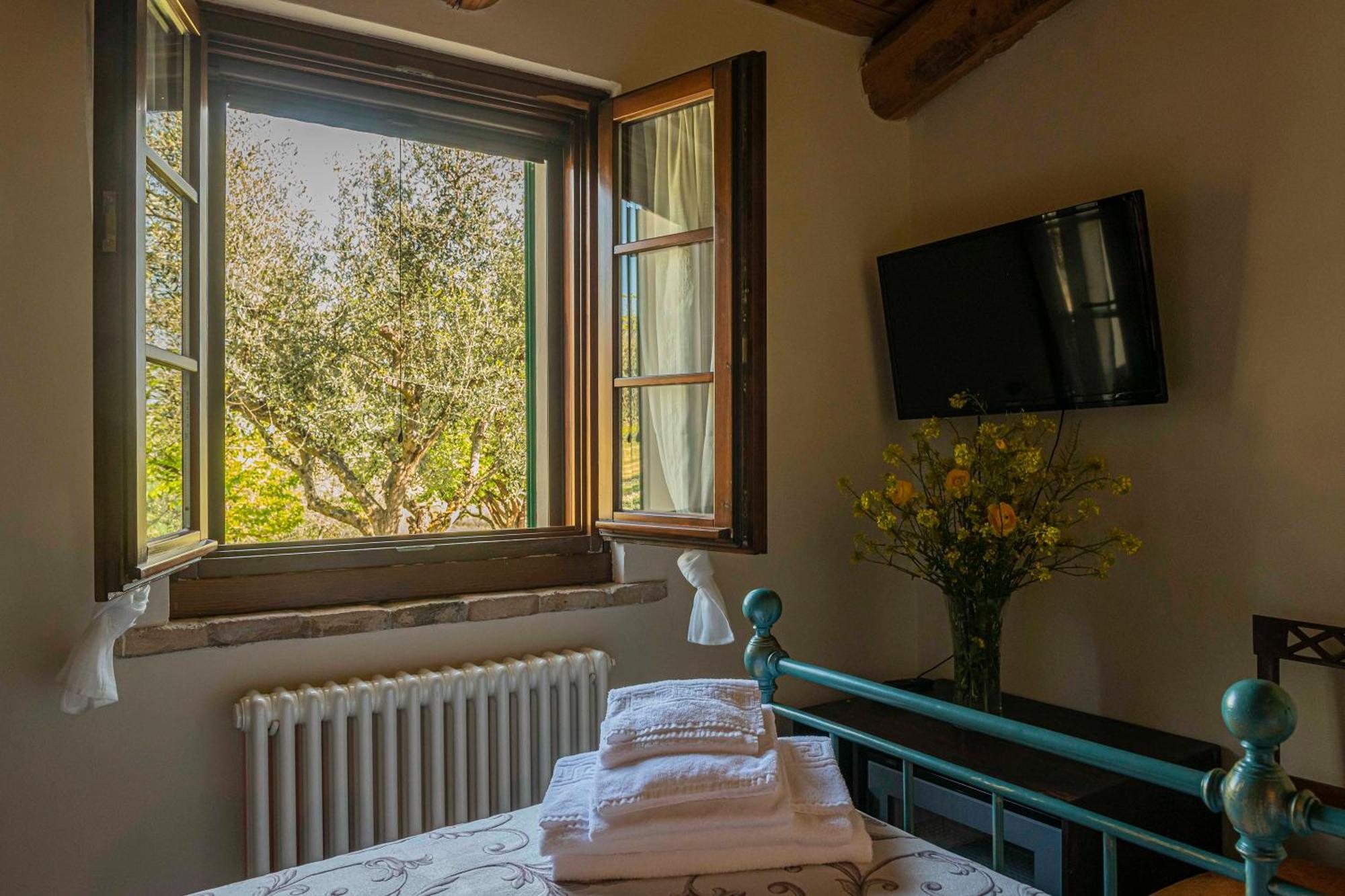 Agri Divin Amore San Costanzo Exterior foto